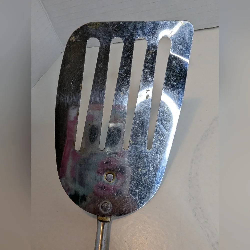 Ekco Slotted Angled Vtg Spatula Chromium Plated - Plastic White Handle 13” Long
